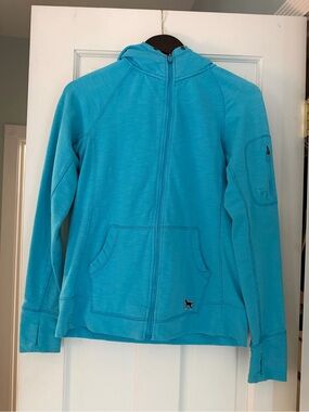 The Black Dog woman’s Teal Full-Zip Hooded Jacket
